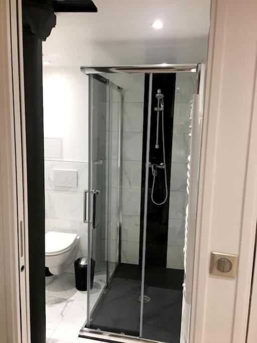 Cmg Nazareth - Temple / Republique Apartment Paris Bagian luar foto