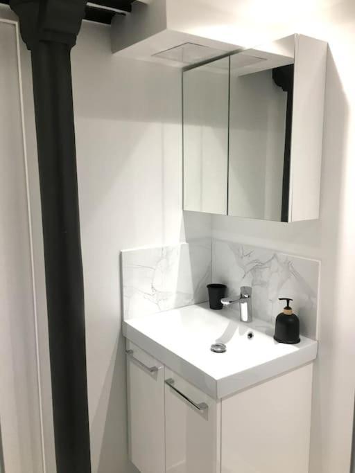 Cmg Nazareth - Temple / Republique Apartment Paris Bagian luar foto